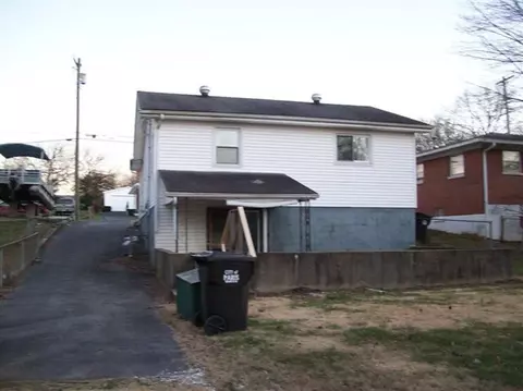 417 Chambers St, Paris, KY 40361 photo 2