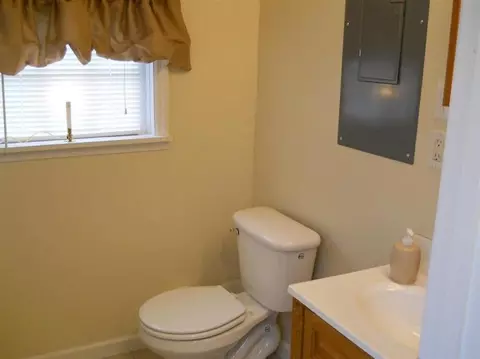 316 Main St, Berry, KY 41003 photo 6