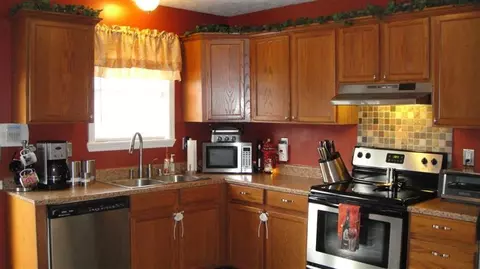 1189 Red Stone Dr, Lexington, KY 40509 photo 2
