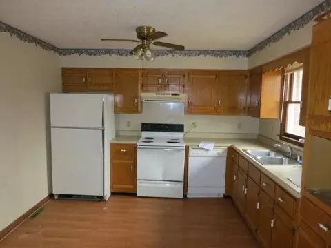 810 Bratcher Ln, Berea, KY 40403 photo 5