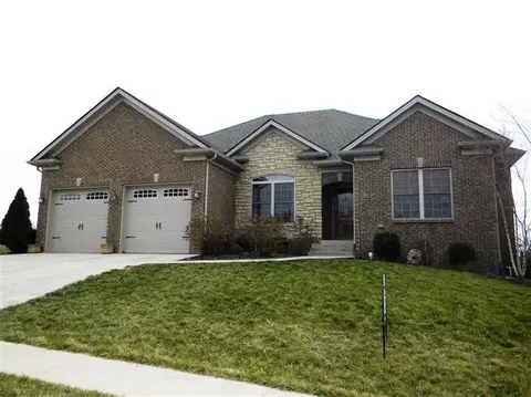 127 Prestwick Dr, Georgetown, KY 40324 photo 1