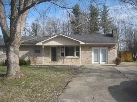 75 Conrad Estates Dr, Irvine, KY 40336 photo 3