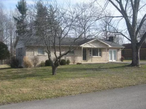 75 Conrad Estates Dr, Irvine, KY 40336 photo 1