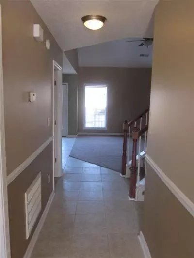 113 Irving Ln, Georgetown, KY 40324 photo 2