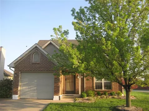 100 W Chopin Way, Georgetown, KY 40324 photo 1