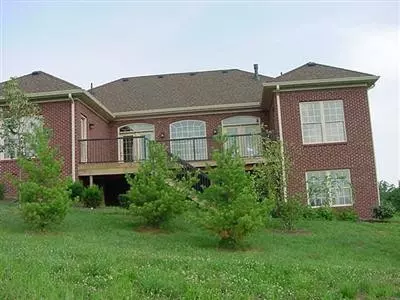 18 Foxley Ln, Frankfort, KY 40601 photo 4