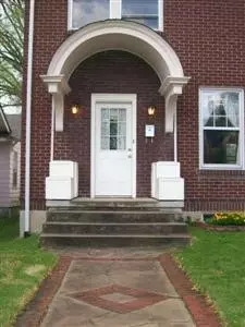 118 E Third St, Frankfort, KY 40601 photo 2