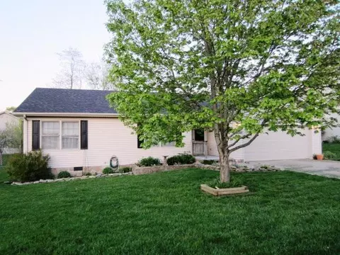 127 Devin Dr, Georgetown, KY 40324 photo 2