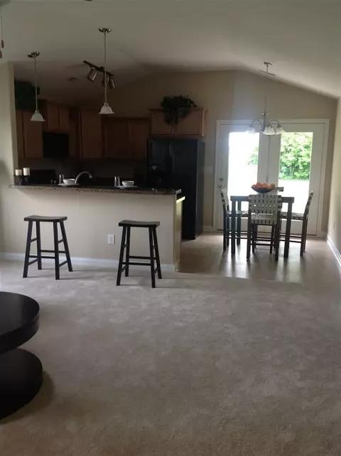 152 Sutton Place Blvd, Georgetown, KY 40324 photo 2
