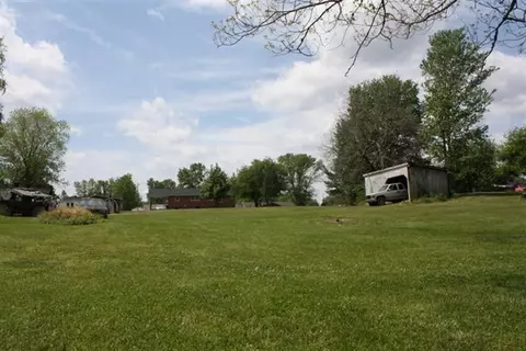 846 Maple St, Stanton, KY 40380 photo 8