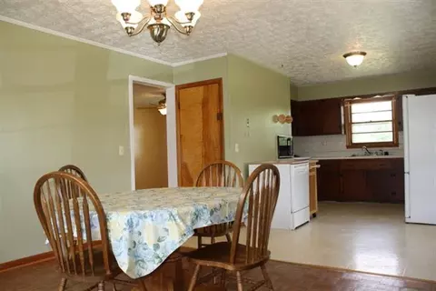 846 Maple St, Stanton, KY 40380 photo 11