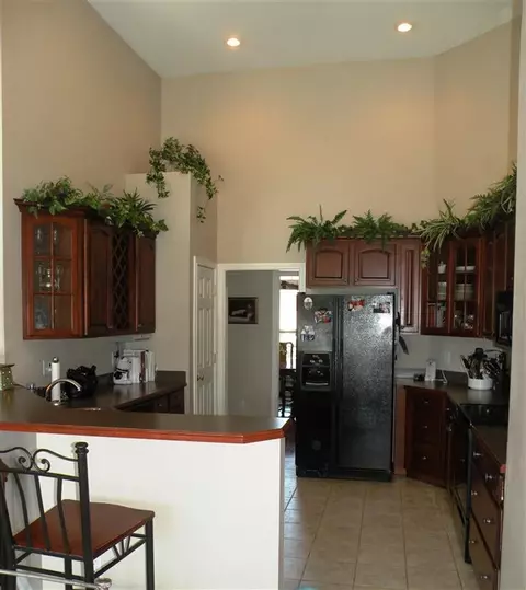 106 Cherry Hill Dr, Georgetown, KY 40324 photo 9