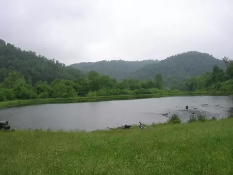 306 S Fork Rd, Stanton, KY 40380 photo 1
