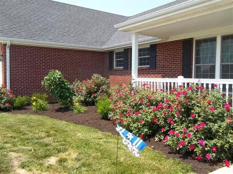 245 Dorton Dr, Lancaster, KY 40444 photo 3