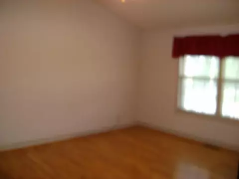 100 Shuttle Dr, Georgetown, KY 40324 photo 6