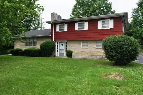 1106 Maple St, Stanton, KY 40380 photo 1