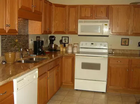 115 Back Stretch Dr, Georgetown, KY 40324 photo 24