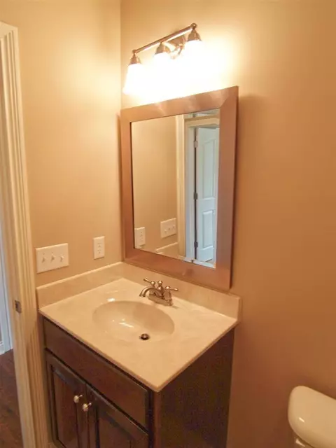 303 Hampton Hall Dr, Berea, KY 40403 photo 38