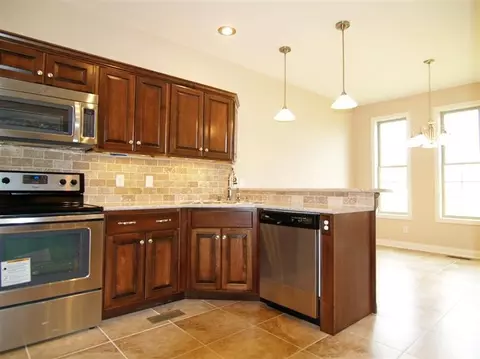 303 Hampton Hall Dr, Berea, KY 40403 photo 28