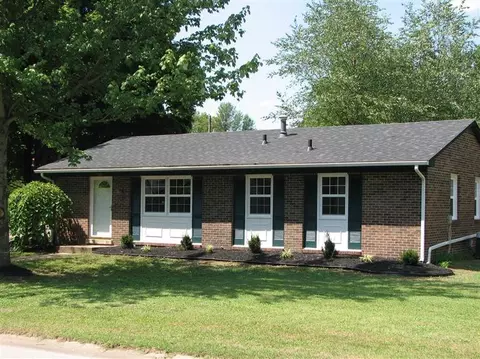 526 Dobbin Dr, Paris, KY 40361 photo 1
