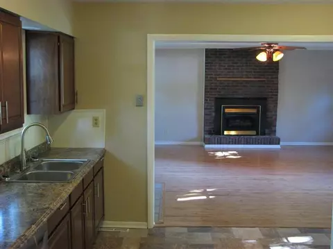 526 Dobbin Dr, Paris, KY 40361 photo 11