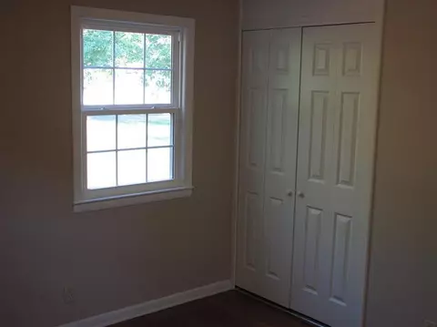 526 Dobbin Dr, Paris, KY 40361 photo 9