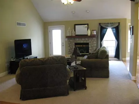 328 Eureka Rd, Versailles, KY 40383 photo 9