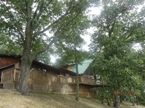199 Bragg Ln, Berea, KY 40403 photo 4