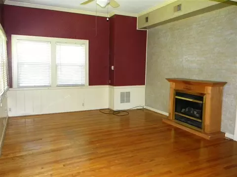 409 E Main St, Georgetown, KY 40324 photo 16