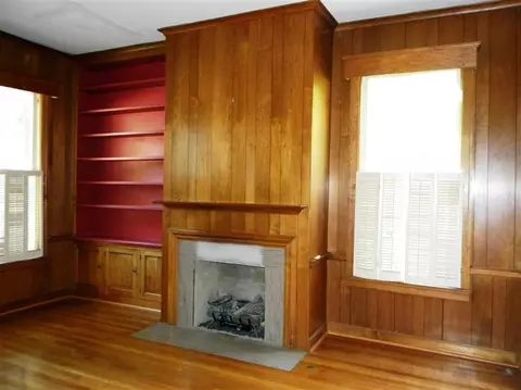 409 E Main St, Georgetown, KY 40324 photo 9