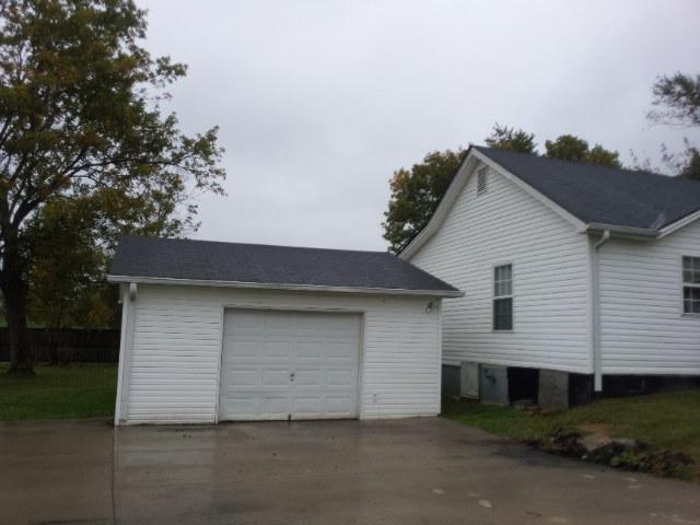 183 Dreyfus Rd, Berea, KY 40403 photo 14