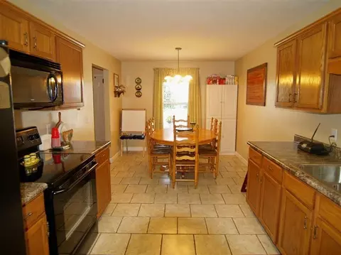 128 Cassius Ct, Berea, KY 40403 photo 8