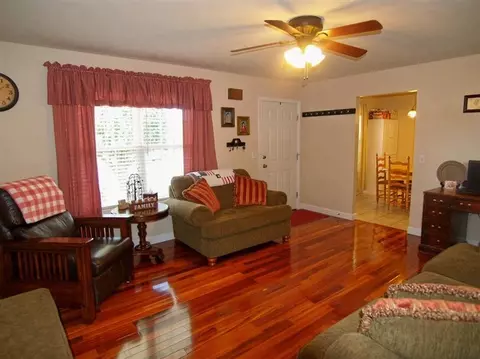 128 Cassius Ct, Berea, KY 40403 photo 7