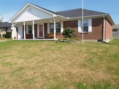 128 Cassius Ct, Berea, KY 40403 photo 1