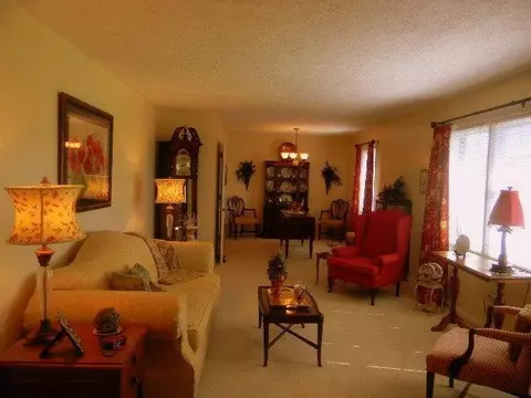 641 Longview, Danville, KY 40422 photo 2