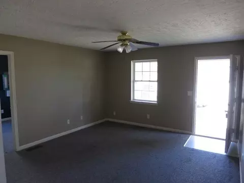 103 Bourbon Ct, Georgetown, KY 40324 photo 3