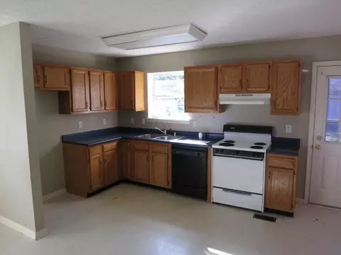 103 Bourbon Ct, Georgetown, KY 40324 photo 5
