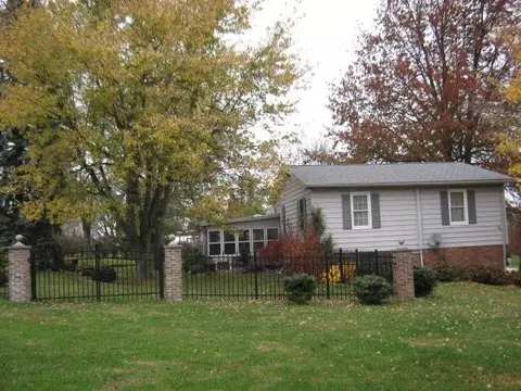 123 Bourbon Acres Rd, Paris, KY 40361 photo 3