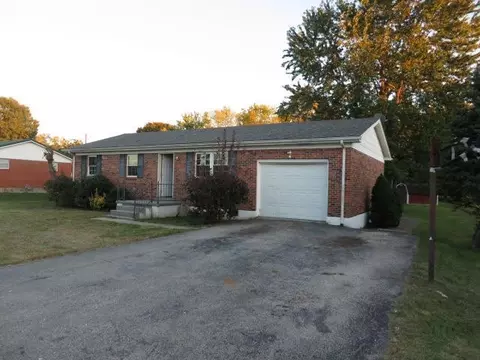 57 Plum St, Stanton, KY 40380 photo 2