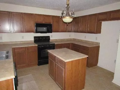 110 Rabbit Run Rd, Georgetown, KY 40324 photo 2