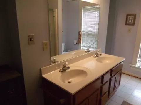 514 E Main St, Georgetown, KY 40324 photo 16