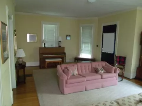 514 E Main St, Georgetown, KY 40324 photo 6