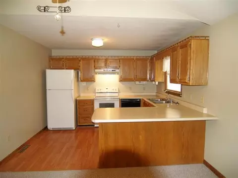203 Vanhook Ct, Berea, KY 40403 photo 10
