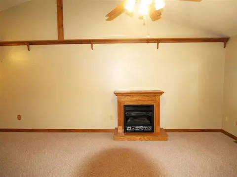 203 Vanhook Ct, Berea, KY 40403 photo 4