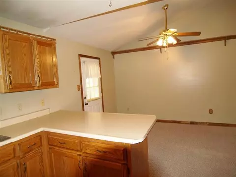 203 Vanhook Ct, Berea, KY 40403 photo 17