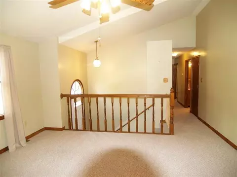 203 Vanhook Ct, Berea, KY 40403 photo 6