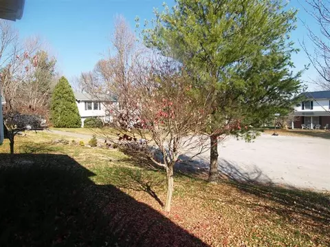 203 Vanhook Ct, Berea, KY 40403 photo 56