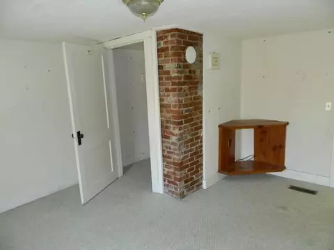2210 Buzzard Roost Rd, Waddy, KY 40076 photo 8