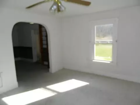 2210 Buzzard Roost Rd, Waddy, KY 40076 photo 2