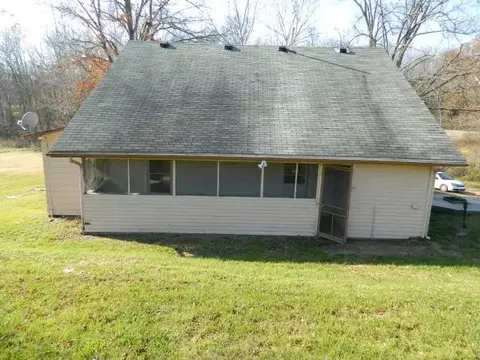 2210 Buzzard Roost Rd, Waddy, KY 40076 photo 10